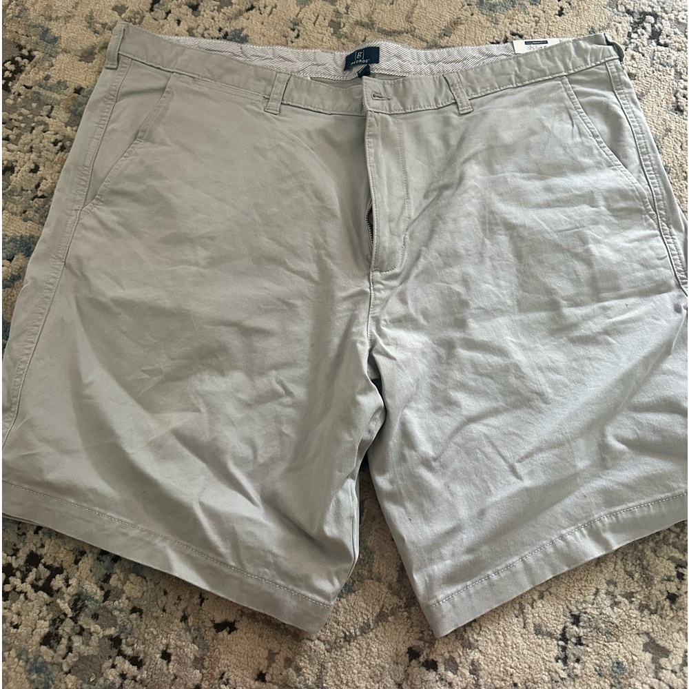 Above the knee shorts GEORGE Size 46